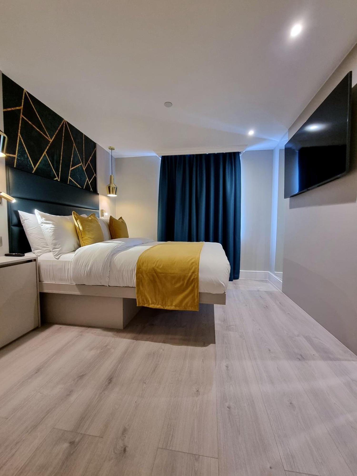 West Brompton Studios Лондон Екстер'єр фото
