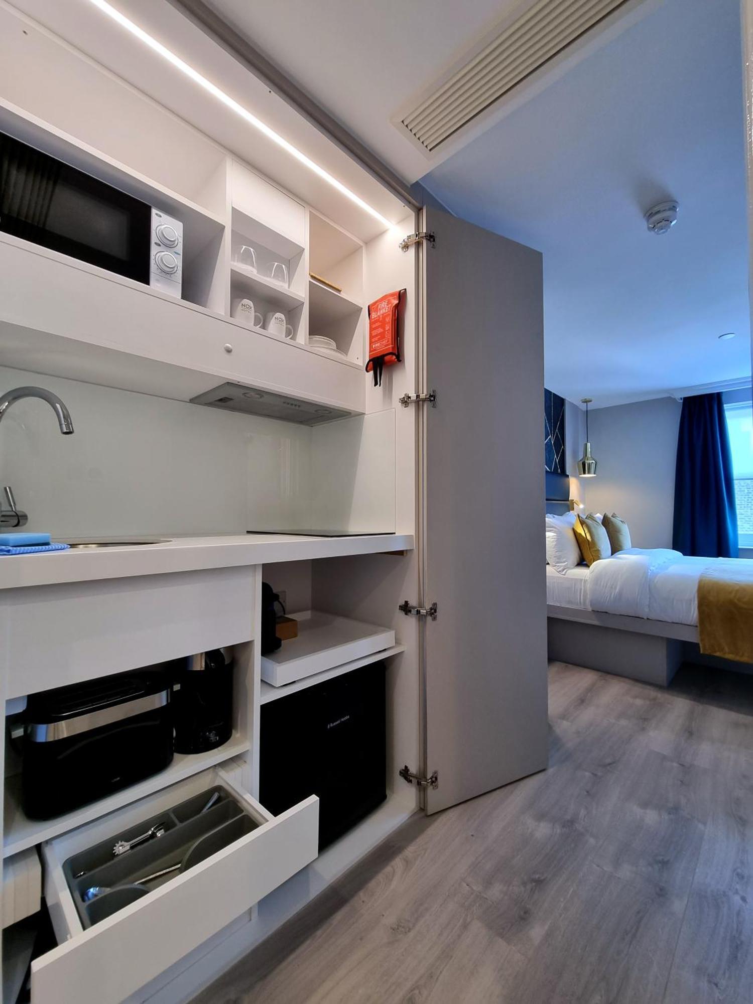 West Brompton Studios Лондон Екстер'єр фото