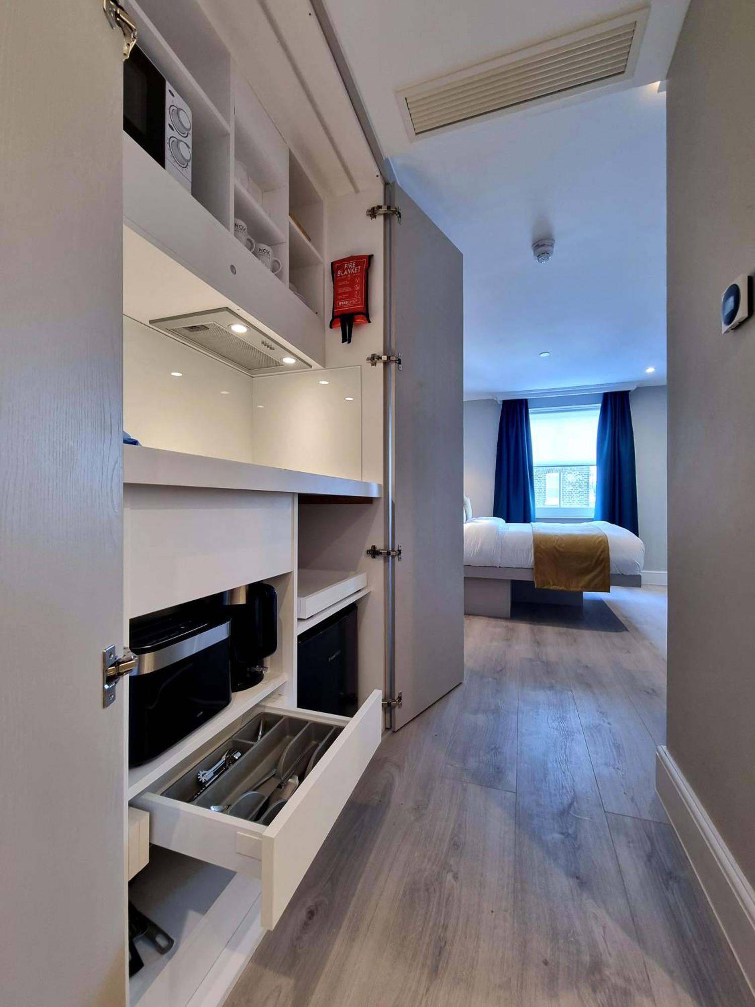 West Brompton Studios Лондон Екстер'єр фото